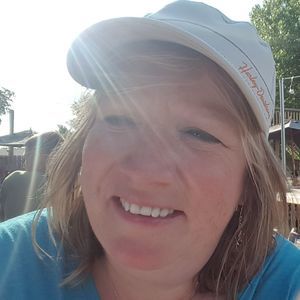 Meet your Posher, Lisa